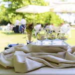 Relais Leon D'oro 3* Мирано