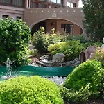 Relais Leon D'oro אתר נופש מיראנו